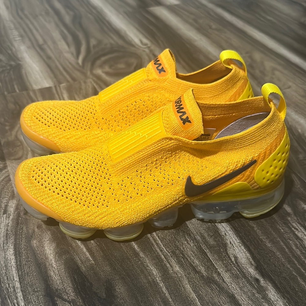 Nike Bright Yellow VaporMax Flyknit Sneakers